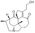 Daphniyunnine B
